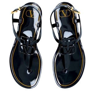 Valentino Garavani Women's V logo PVC Thong Sandals size 39